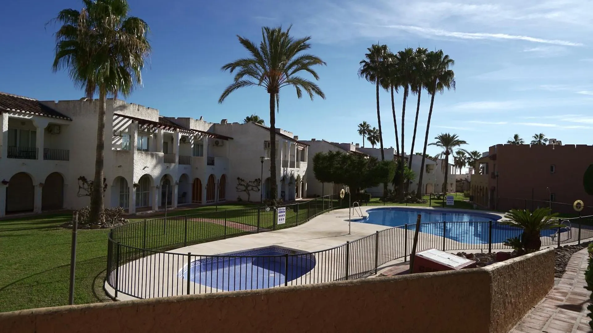 Sunstay Relax Rio Marina Beach Nerja 0*,