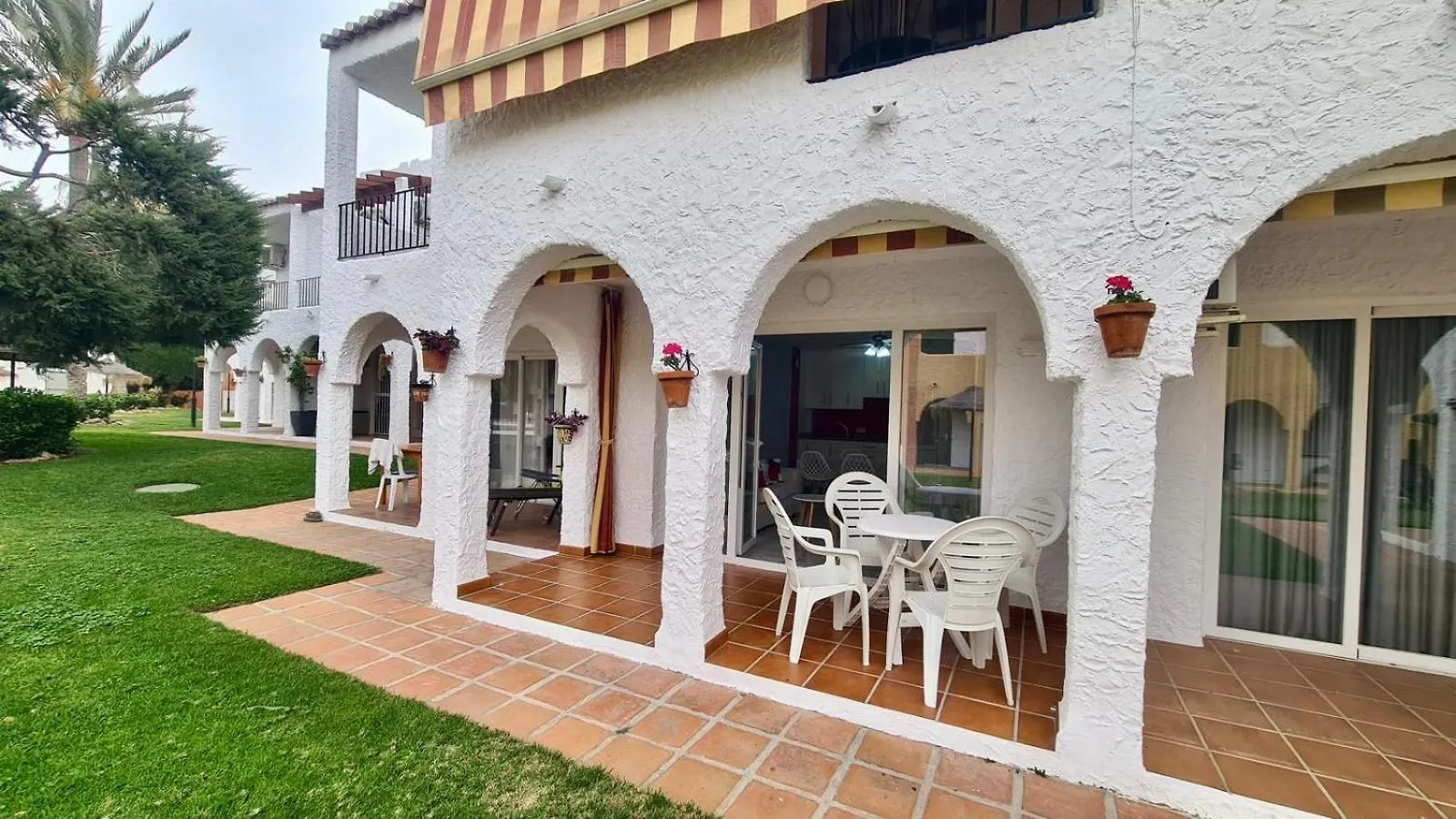 Sunstay Relax Rio Marina Beach Nerja 0*,  Spain